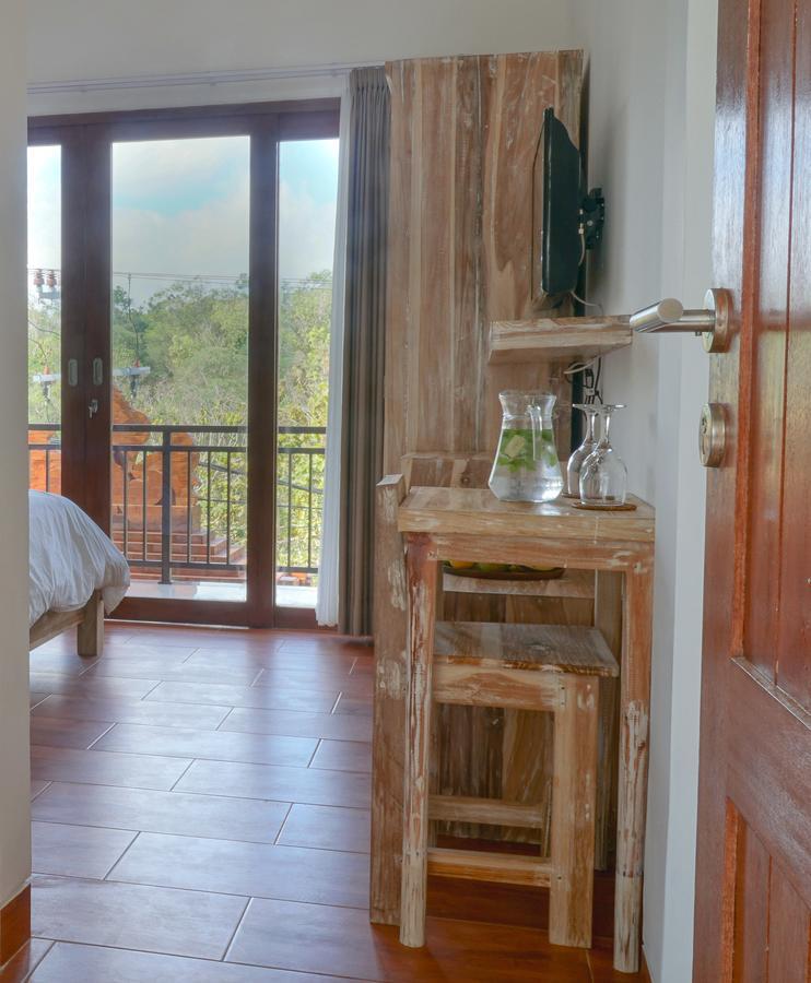 Seno Guesthouse & Cafe Uluwatu Екстериор снимка